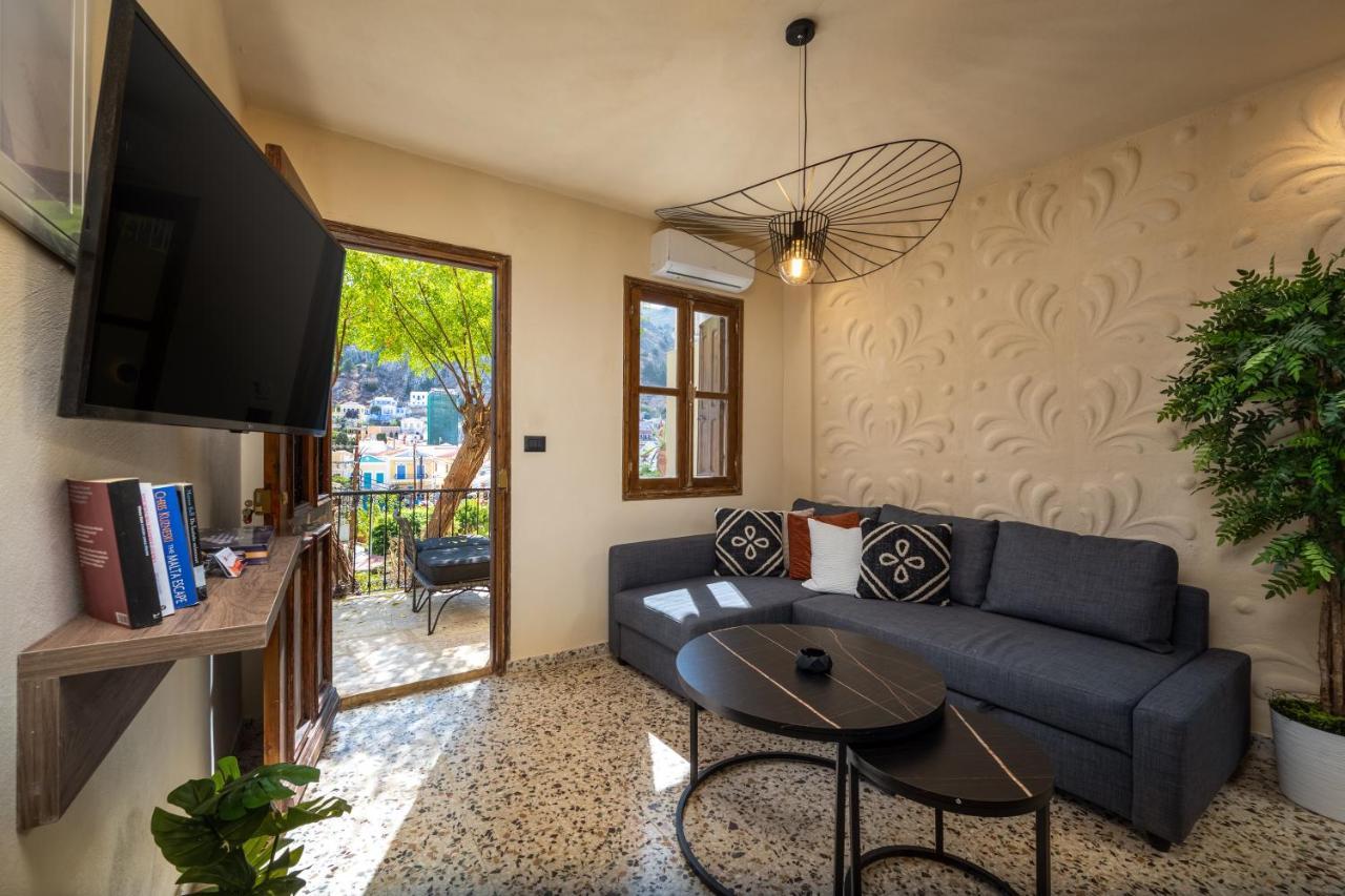 Townhall Apartment Đảo Sými Ngoại thất bức ảnh