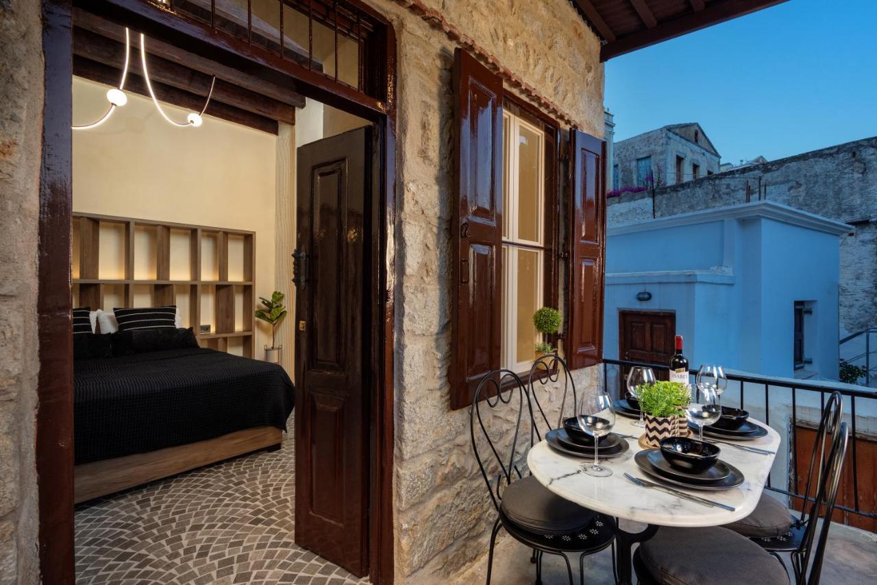Townhall Apartment Đảo Sými Ngoại thất bức ảnh